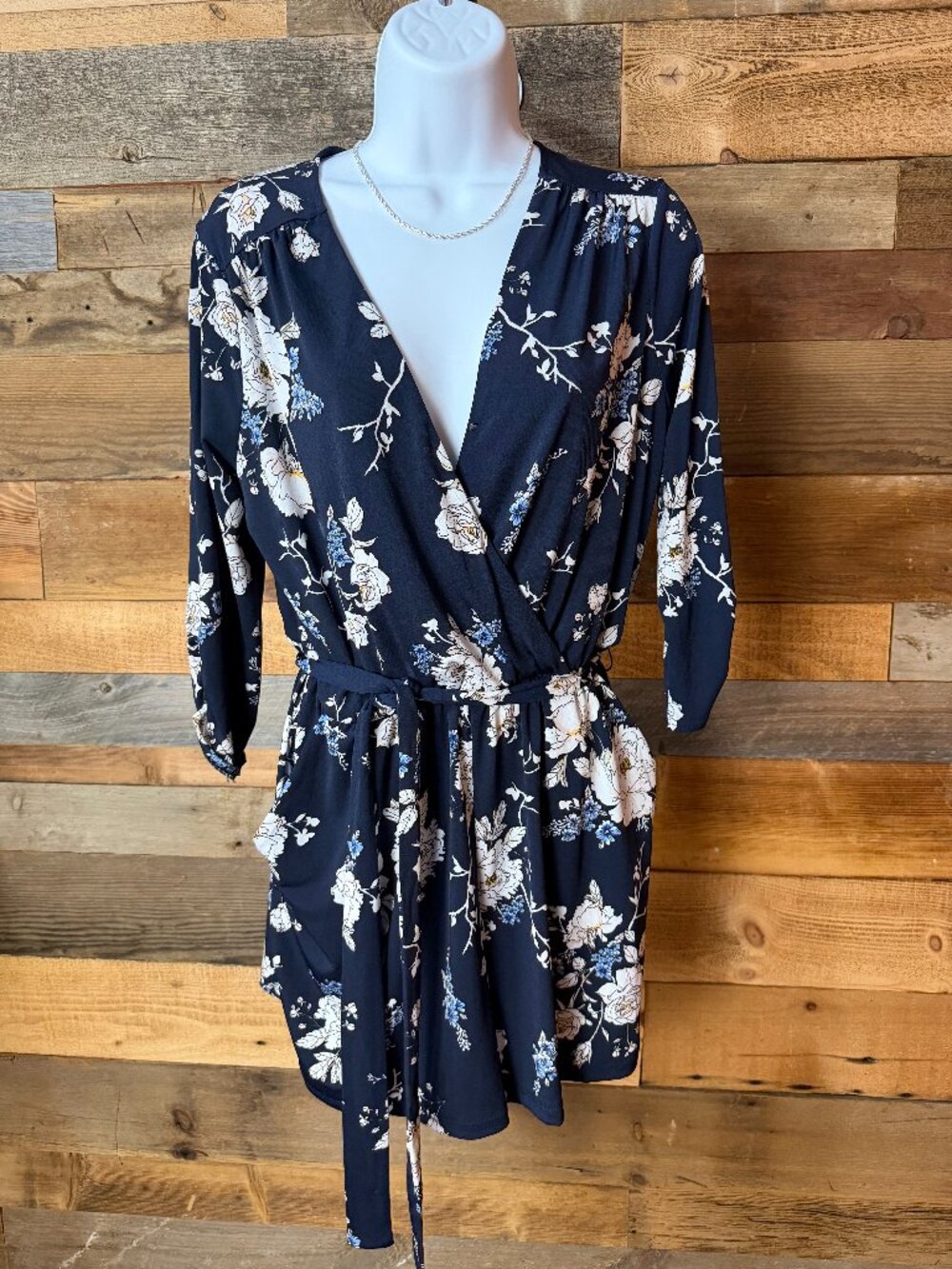 Maurices Navy Floral Romper Sz.Small Belted Cinched Waist Flowy Feminine Summer